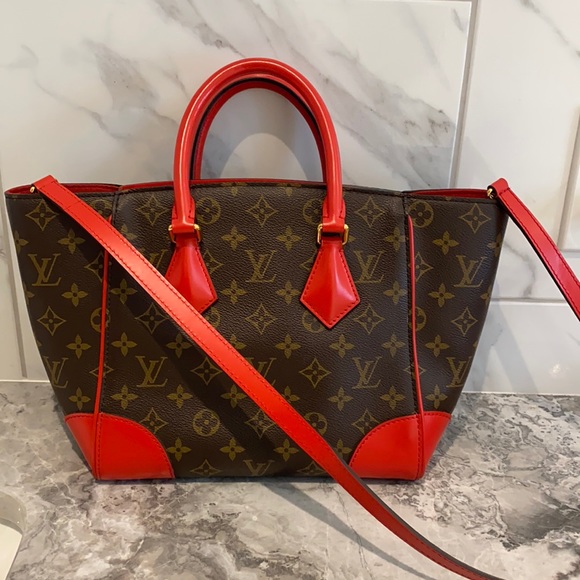 Louis Vuitton Handbags - BEAUTIFUL Louis Vuitton monogram Phoenix satchel bag. Very rare !!!